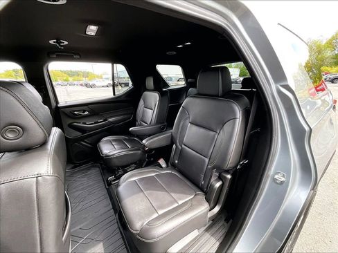 Used 2023 Chevrolet Traverse LT w/ LPO, Floor Liner Package AWD/4WD image 14