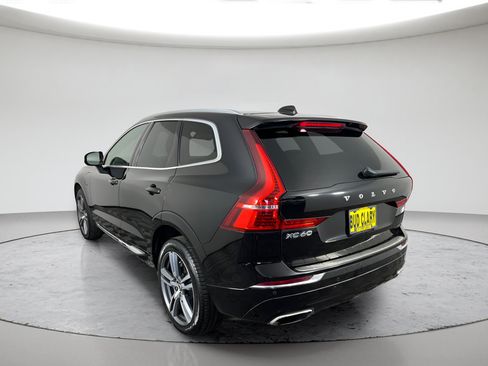 Used 2021 Volvo XC60 T8 Inscription Expression w/ Advanced Package AWD/4WD image 5