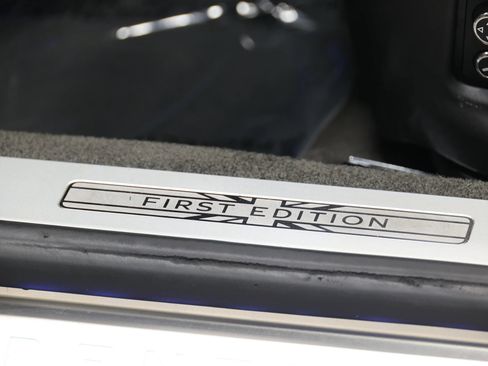 Used 2020 Bentley Flying Spur W12 image 17