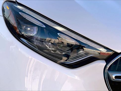 Used 2023 Mercedes-Benz GLC 300 GLC 300 image 28