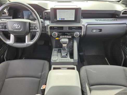 Certified 2024 Toyota Tacoma SR5 image 7