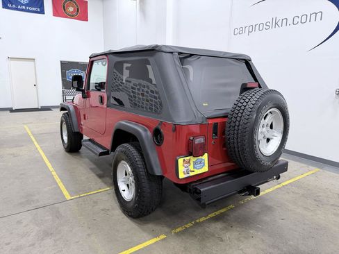 Used 2005 Jeep Wrangler Unlimited AWD/4WD image 5