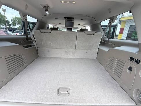 Used 2015 Chevrolet Suburban LT AWD/4WD image 20