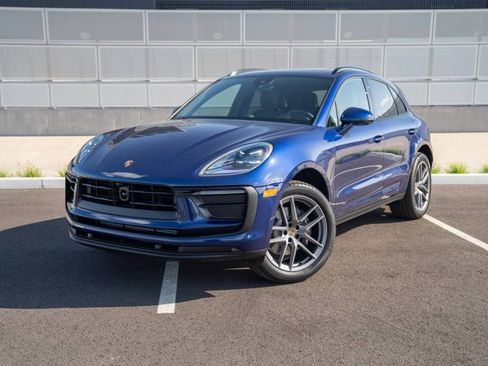 New 2026 Porsche Macan AWD/4WD image 1