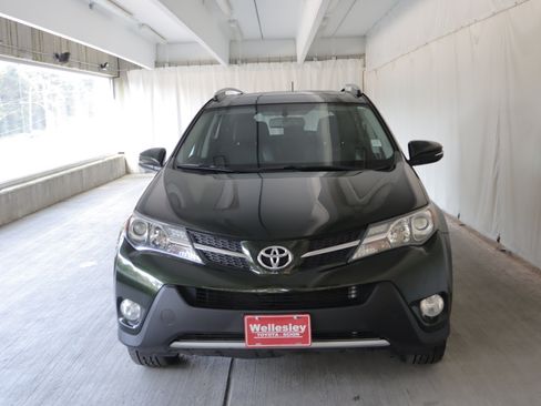 Used 2013 Toyota RAV4 Limited AWD/4WD image 4