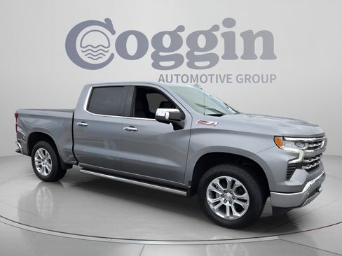 Used 2026 Chevrolet Silverado 1500 LTZ w/ LTZ Premium Package AWD/4WD image 7