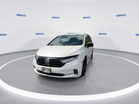 Used 2023 Honda Odyssey Sport image 3