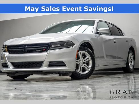 Used 2020 Dodge Charger SXT w/ Leather Interior Group RWD image 1