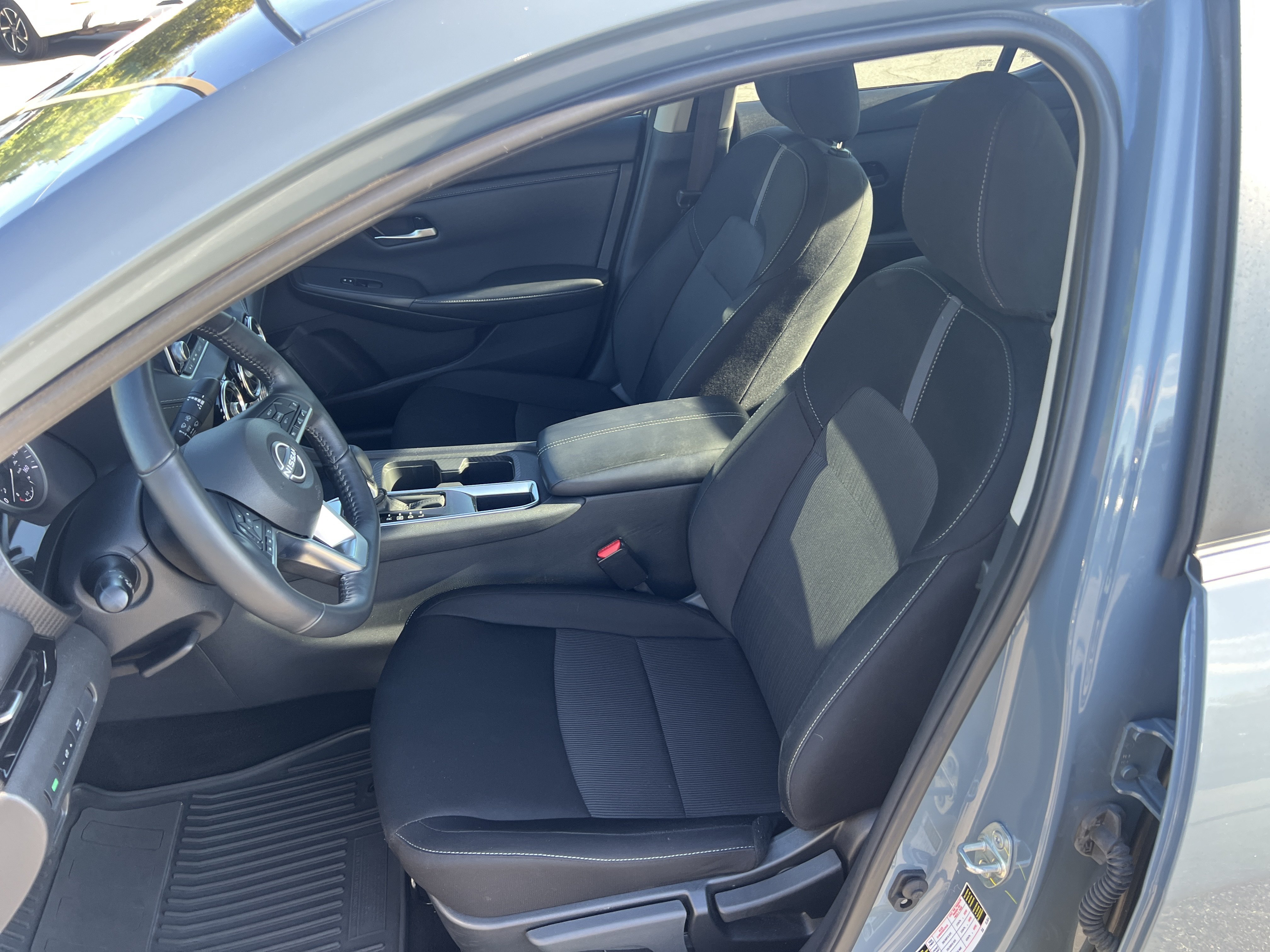 Certified 2025 Nissan Sentra SV w/ All-Weather Package FWD image 13