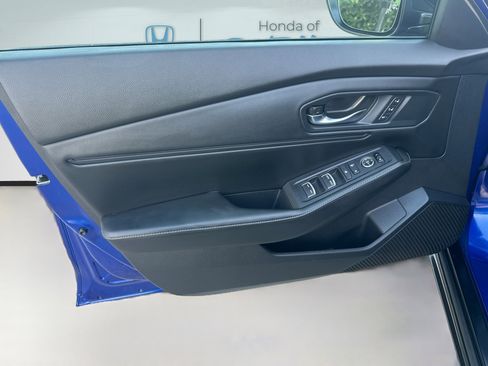 Used 2023 Honda Accord Sport image 18