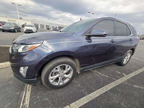 Used 2019 Chevrolet Equinox LT image 4