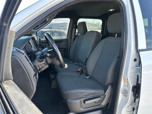 Used 2024 RAM 3500 Tradesman w/ Chrome Appearance Group image 3