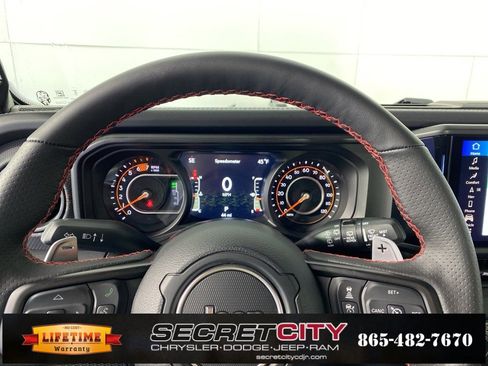 New 2026 Jeep Wrangler Unlimited Rubicon 392 image 18