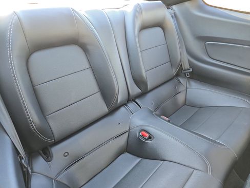 Used 2022 Ford Mustang Premium image 12