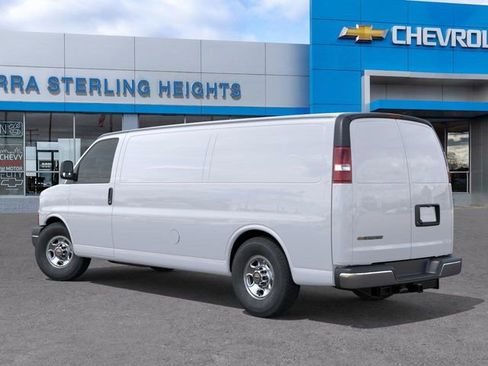 New 2026 Chevrolet Express 2500 Extended w/ Enhanced Convenience Package RWD image 3