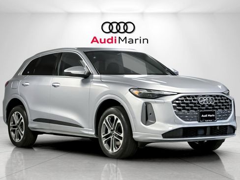 New 2025 Audi Q5 Premium image 7