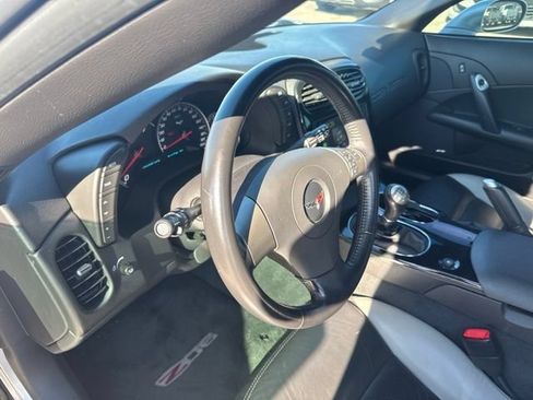 Used 2008 Chevrolet Corvette Z06 w/ Preferred Equipment Group RWD image 10