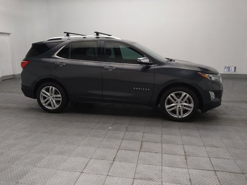Used 2018 Chevrolet Equinox Premier FWD image 11