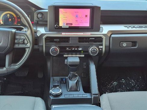 Certified 2026 Toyota Tacoma SR5 AWD/4WD image 13