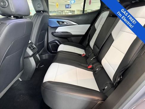 New 2026 Chevrolet Equinox EV LT FWD image 6