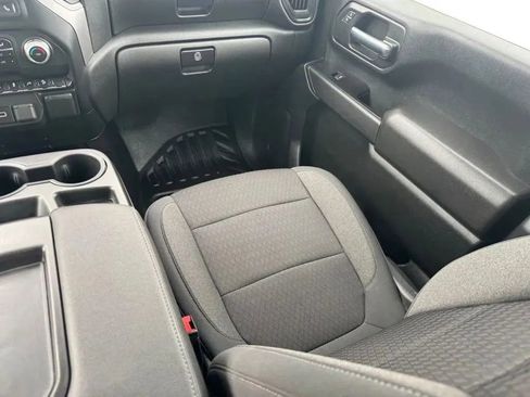 Used 2022 GMC Sierra 3500 Pro w/ Fleet Convenience Package AWD/4WD image 19