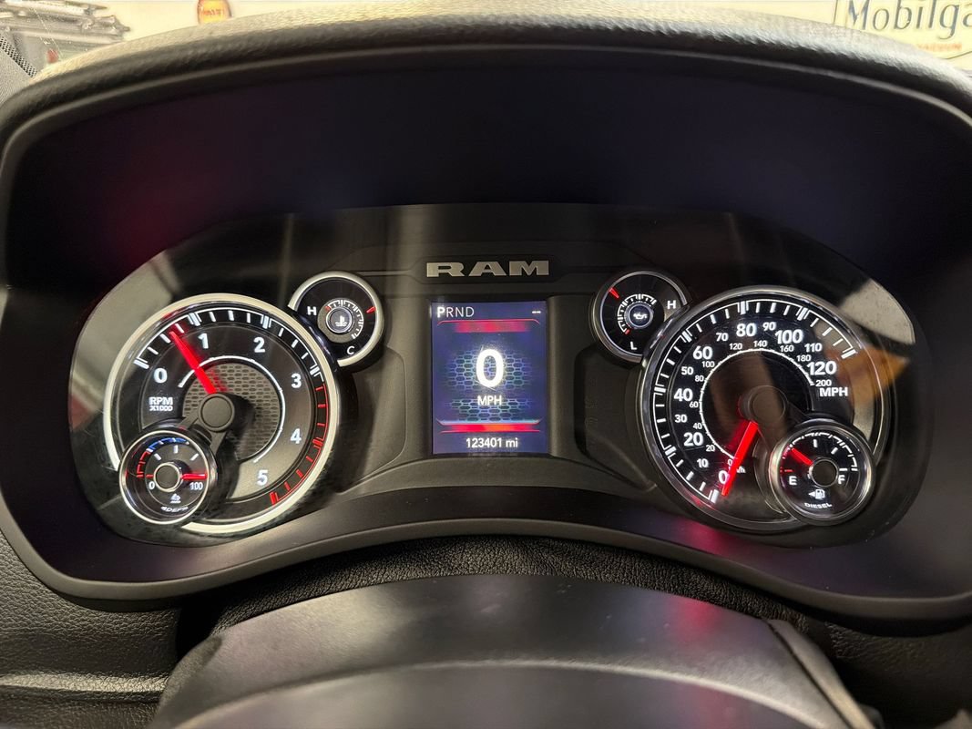 Used 2023 RAM 2500 Tradesman AWD/4WD image 18