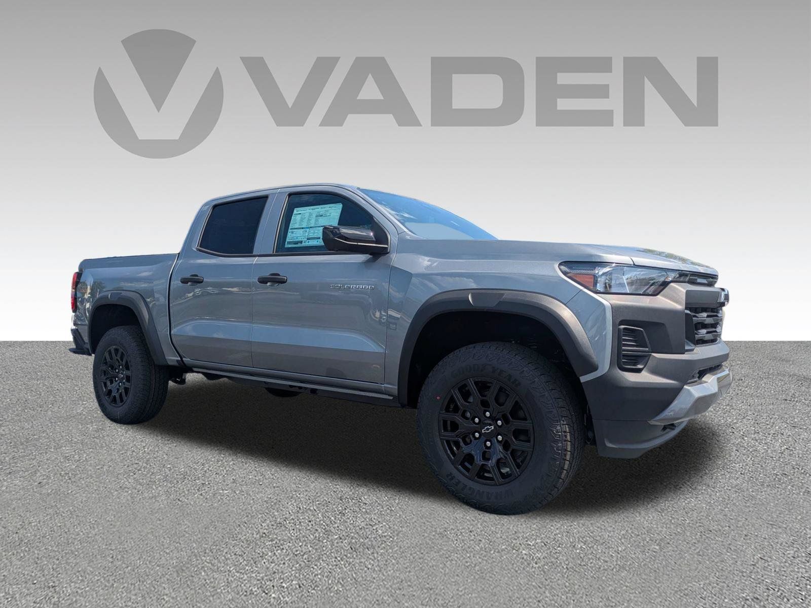 New 2026 Chevrolet Colorado Trail Boss AWD/4WD image 3