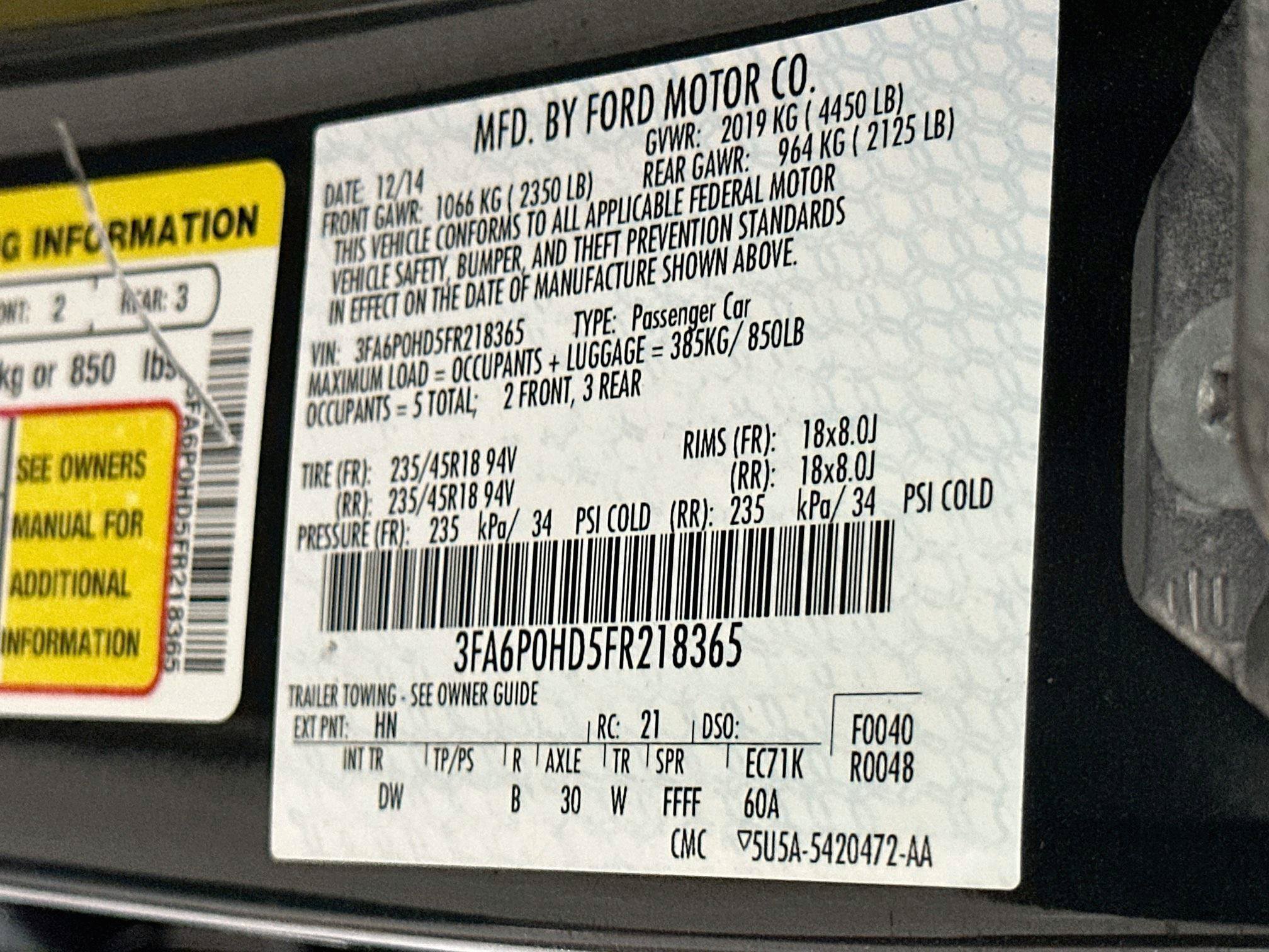 Used 2015 Ford Fusion SE w/ Equipment Group 201A FWD image 12