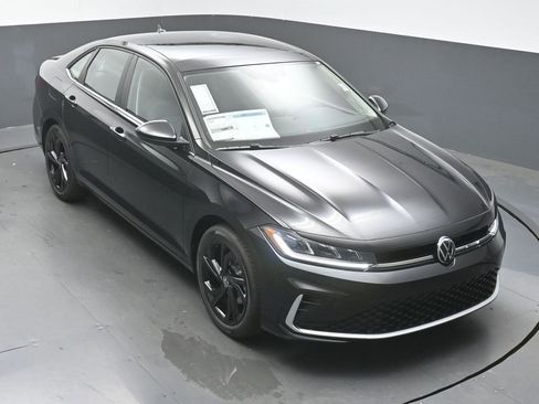 New 2026 Volkswagen Jetta SE FWD image 41