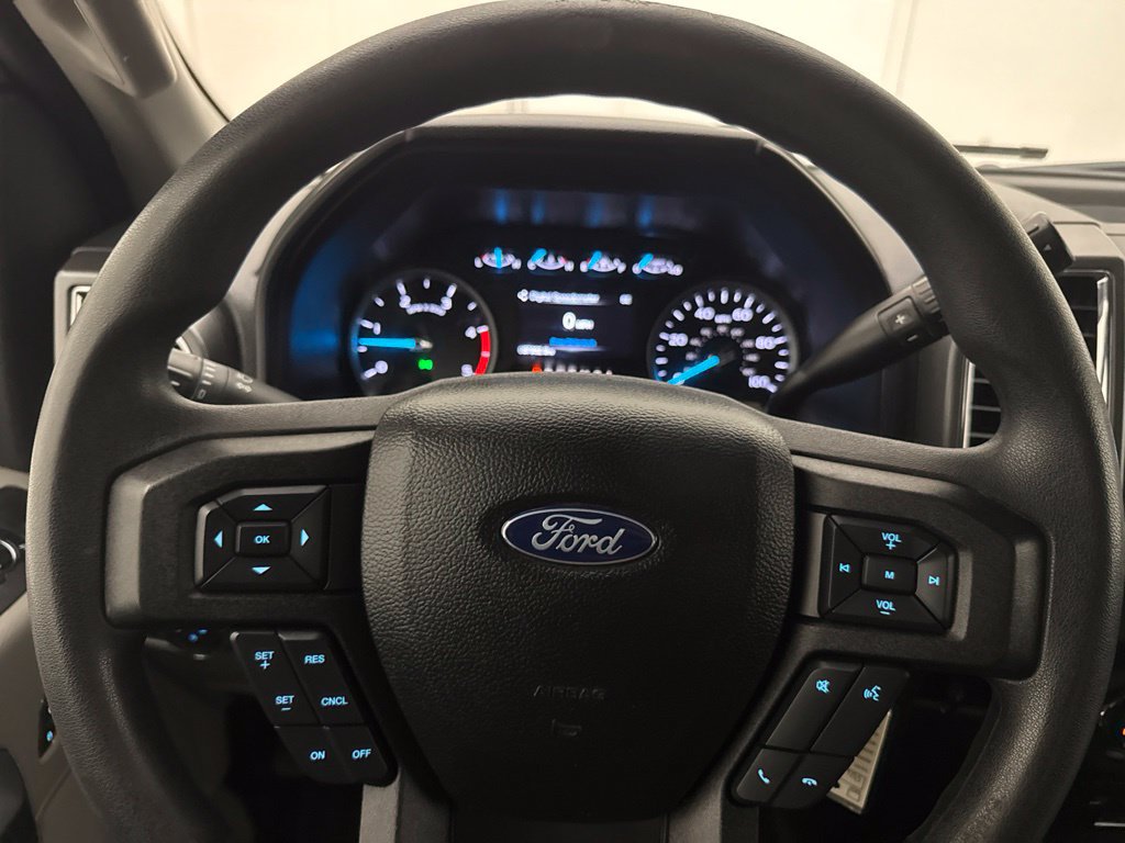 Used 2017 Ford F250 XLT w/ FX4 Off-Road Package AWD/4WD image 14