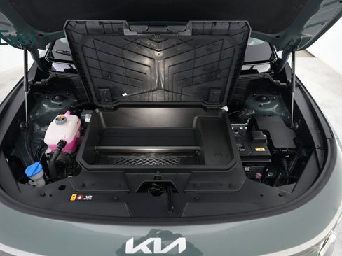 Used 2025 Kia Niro Wind w/ Wind Preserve Package FWD image 25