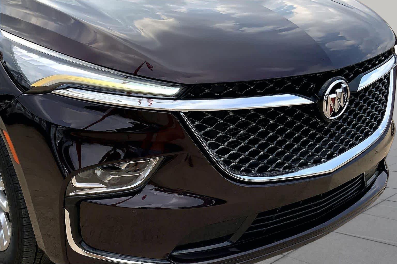 Certified 2023 Buick Enclave Avenir w/ Avenir Technology Package AWD/4WD image 28