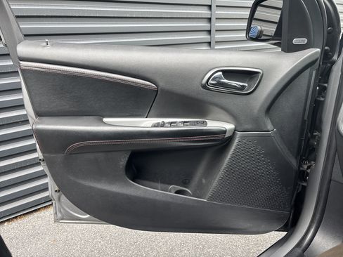 Used 2019 Dodge Journey GT AWD/4WD image 18