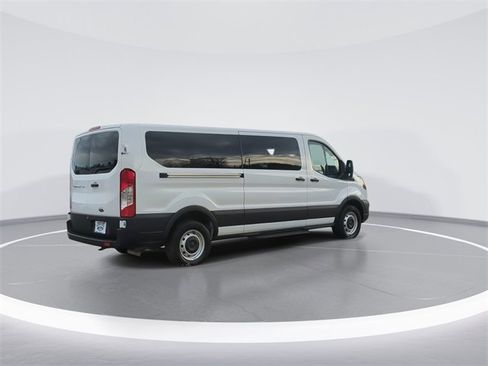 Used 2023 Ford Transit 350 XL image 8