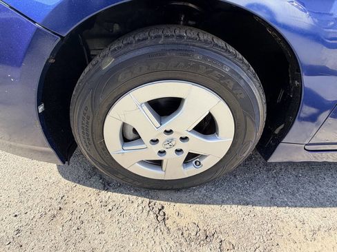 Used 2010 Toyota Prius Two image 12