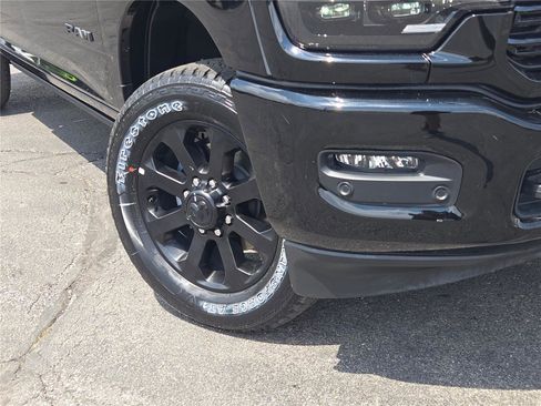 New 2025 RAM 2500 Laramie image 3