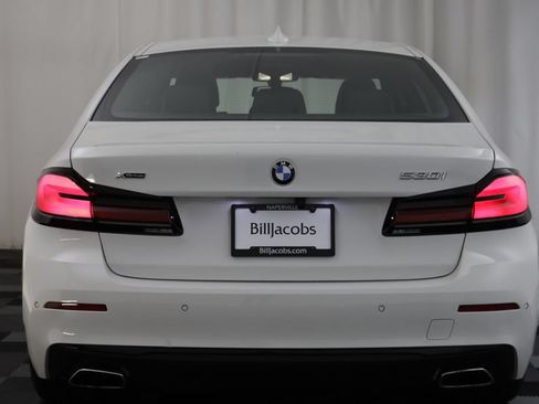 Used 2023 BMW 530i xDrive w/ Convenience Package AWD/4WD image 16
