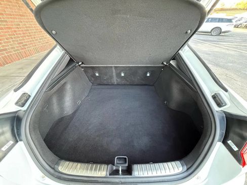 Used 2019 Kia Stinger GT1 image 16