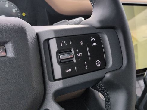 New 2026 Land Rover Defender 130 X-Dynamic SE AWD/4WD image 27