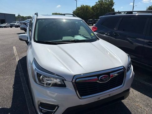 Used 2020 Subaru Forester Limited AWD/4WD image 3