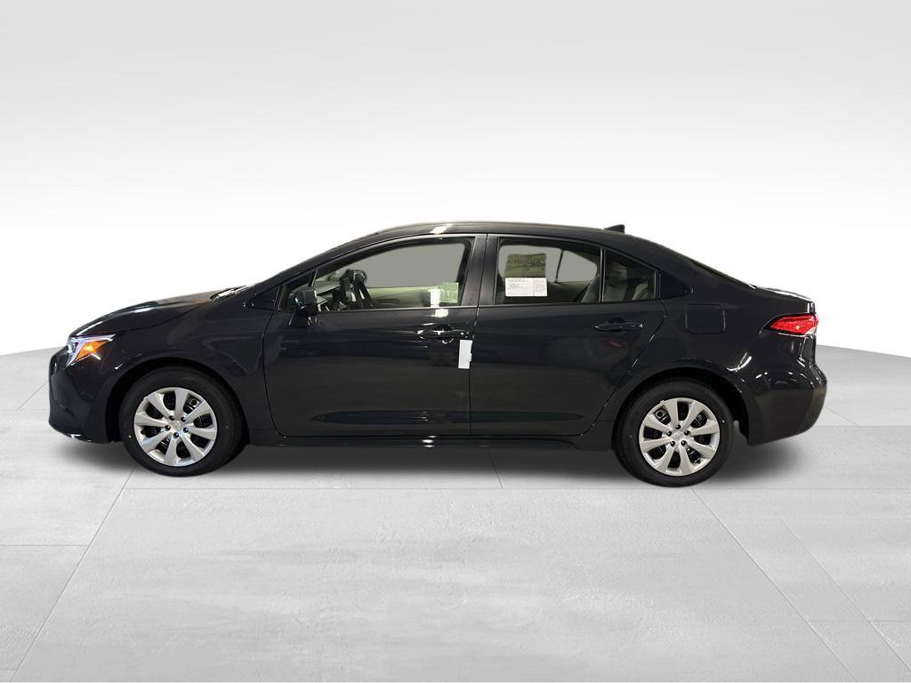 New 2027 Toyota Corolla LE FWD image 2