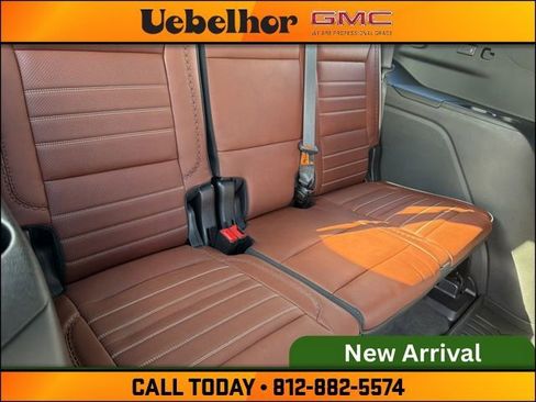 Used 2024 GMC Yukon Denali Ultimate image 9