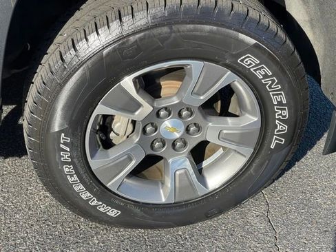 Used 2018 Chevrolet Colorado Z71 image 26