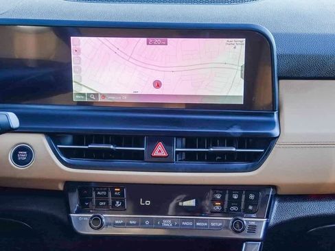 Certified 2024 Kia Seltos SX image 12