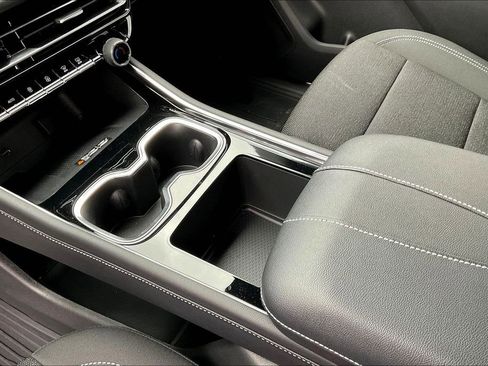 New 2026 Chevrolet Traverse LT w/ Driver Confidence Package image 8