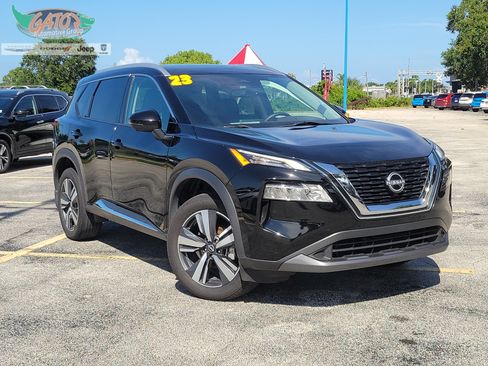 Used 2023 Nissan Rogue SL AWD/4WD image 1