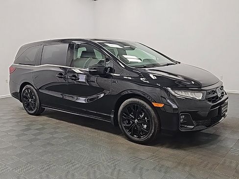 New 2026 Honda Odyssey Sport-L image 2