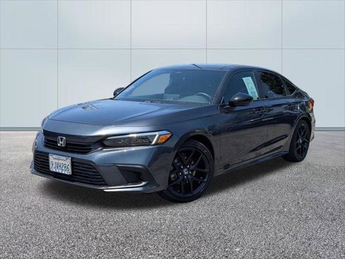 Used 2024 Honda Civic Sport image 1