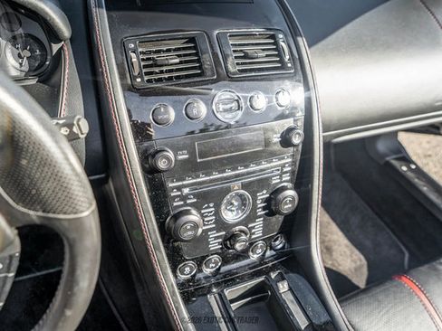 Used 2015 Aston Martin V8 Vantage GT RWD image 45