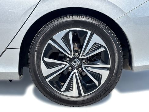 Used 2016 Honda Civic EX-L image 12